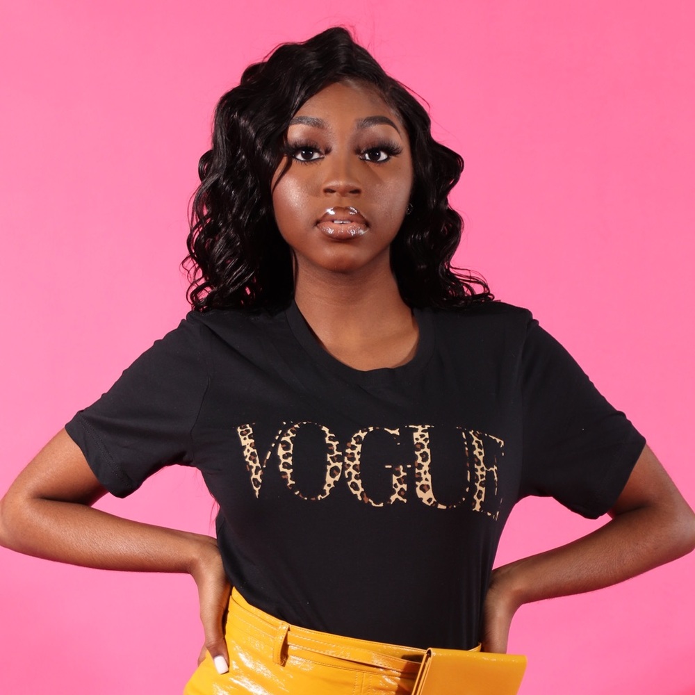 ✨ Vogue Black T Shirt